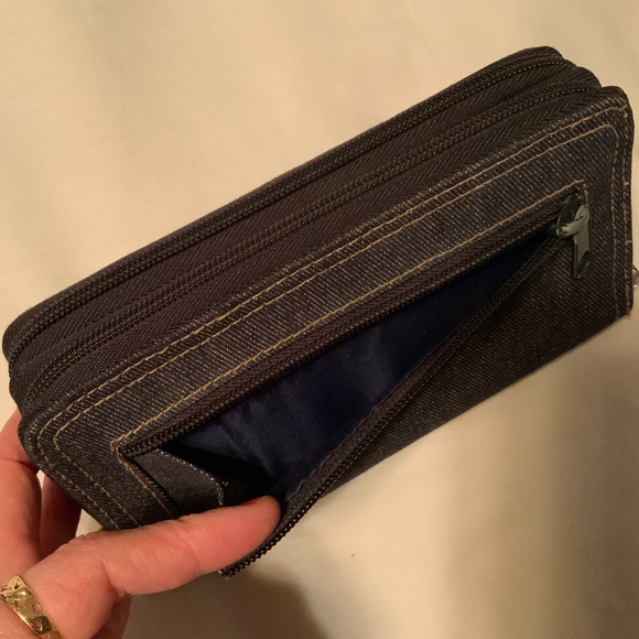 Roots Blue Denim Jean Multi-Pocket Double Zippered Wallet - Picture 10 of 12